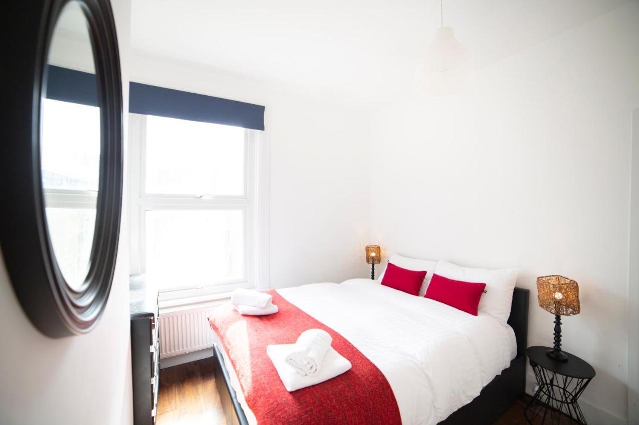Victorian Property Apartment Londra Exterior foto